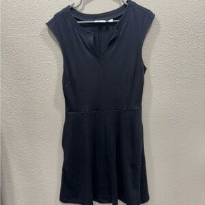 EUC New York & Company Black Fit Mini Dress